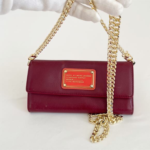 MARC BY MARC JACOB Burgundy Standard Supply Workwear Wallet - Picture 1 of 14
